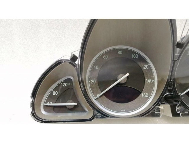Přístrojová deska  Mercedes-Benz SL R230 2002 A2305408847  