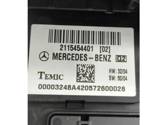 Блок предохранителей 2115454401, 00003248A42   Mercedes-Benz CLS C219    