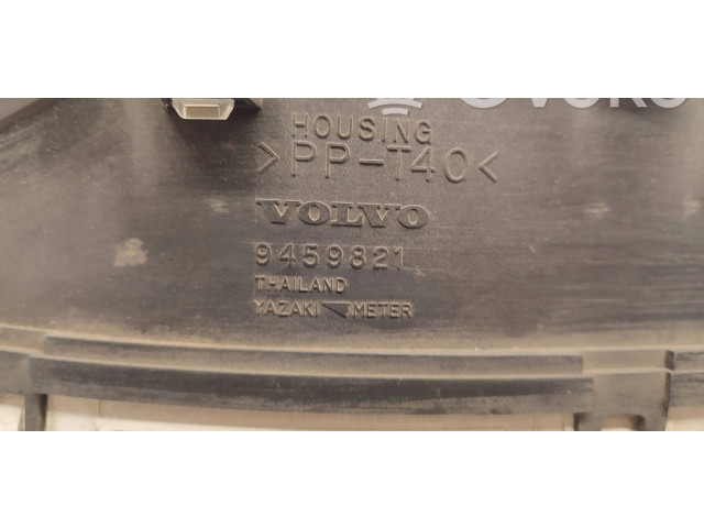 Přístrojová deska  Volvo V70 2000 9499671, 0195572  