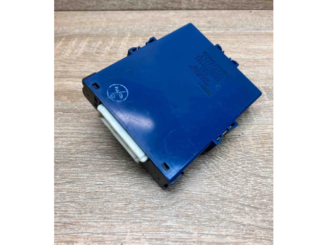 Блок комфорта 8911147030, 2324005091   Toyota Prius (XW20)   