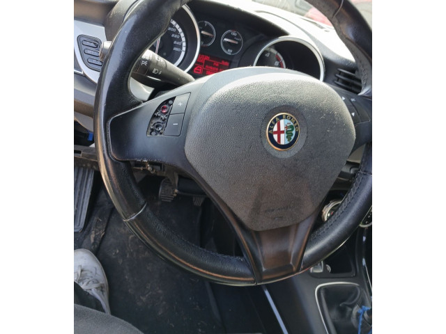 Volant Alfa Romeo Giulietta 2013 0000071779530  