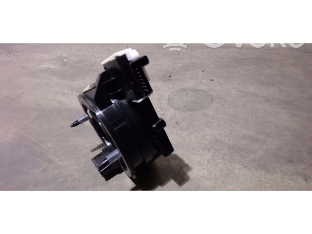Руль Volkswagen Caddy  2004 - 2010 года 1K0959653C      
