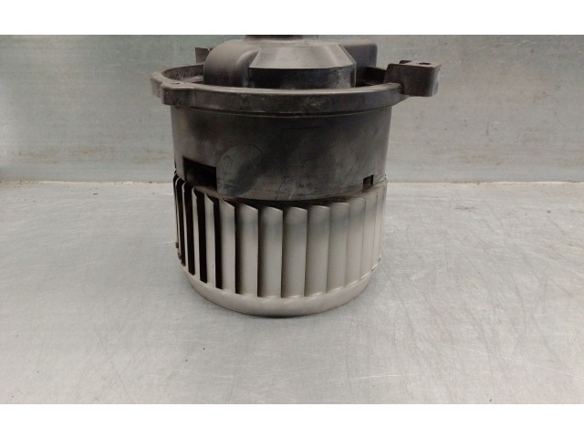 Вентилятор печки    MF016070, 7801A097   Mitsubishi Colt