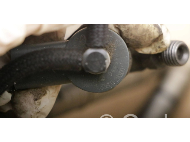 Комплект форсунок 338002A800, 0445110    Hyundai i40 для дизельного двигателя D4FD 1.7