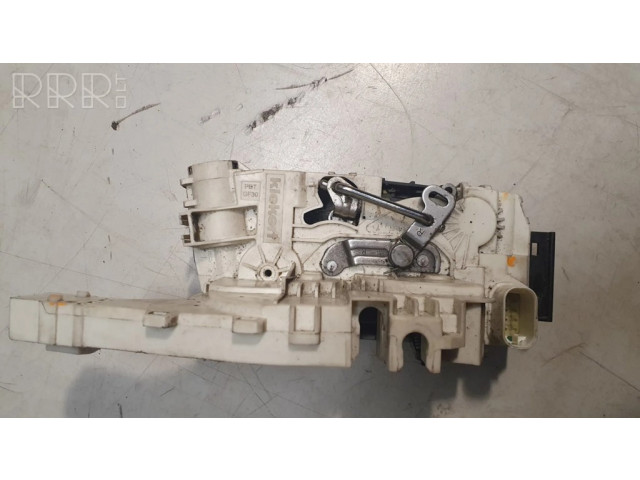 Замок багажника A9067401035    Volkswagen Crafter 2006-2016 года