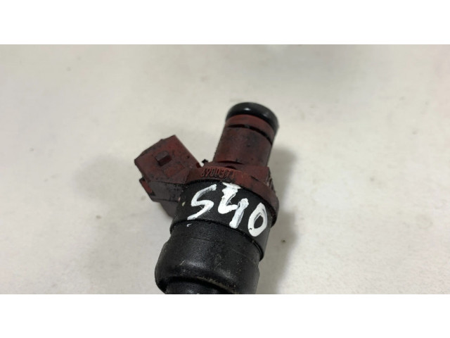 Vstřikovač 6900371   Volvo S40, V40  pro naftový motor 1.9  