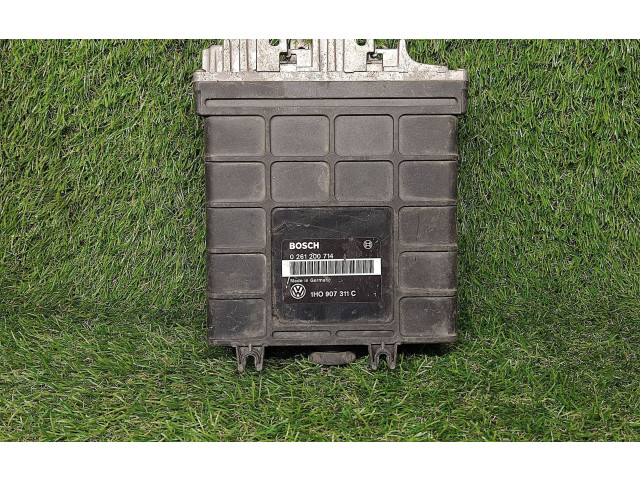Блок управления двигателем ECU 1H0907311C, 0261200714   Volkswagen Golf III 1994