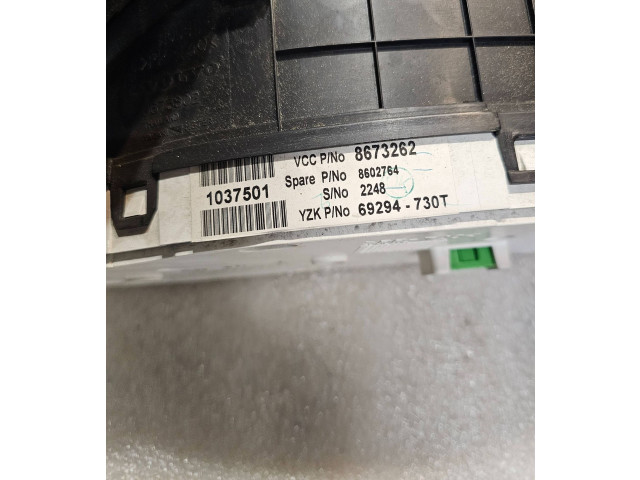 Přístrojová deska  Volvo XC70 2003 8673262, 69294730T  
