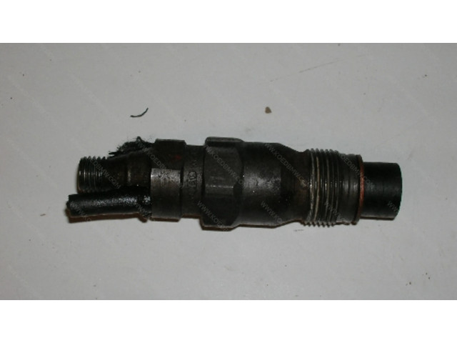 Vstřikovač 13532244642   BMW 3 E30    M21 