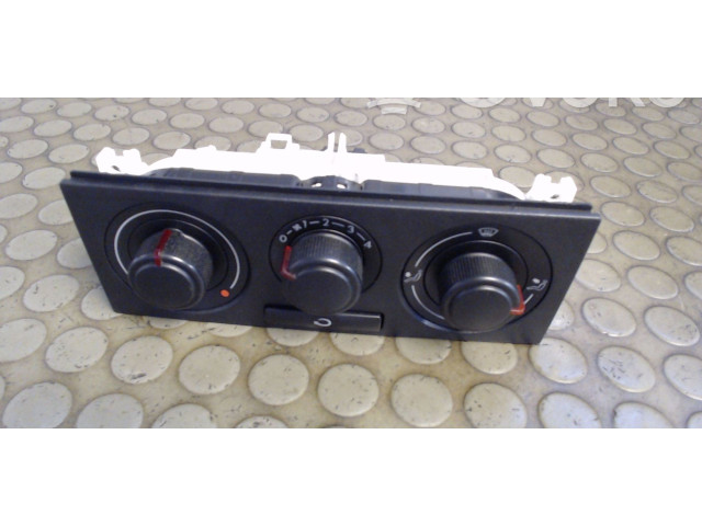 Блок управления климат-контролем 6H0819045, NICHTZUTREFFEND   Seat Arosa