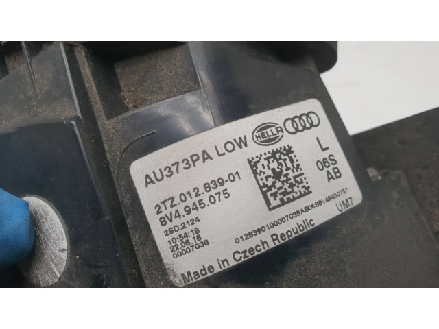 Задний фонарь  8V4945075, 2TZ01283901    Audi A3 S3 8V   2013-2019 года