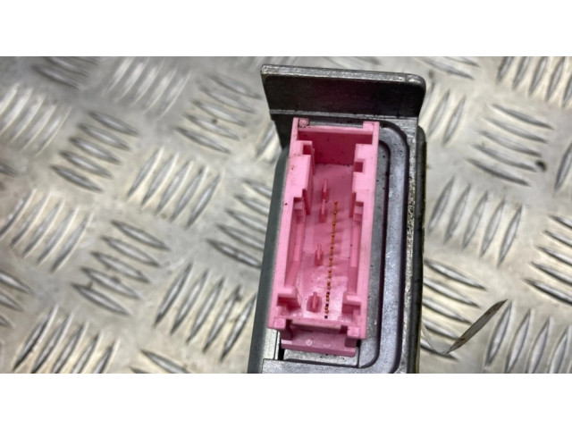 Блок подушек безопасности 90491004, KJS00813711   Opel Omega B1