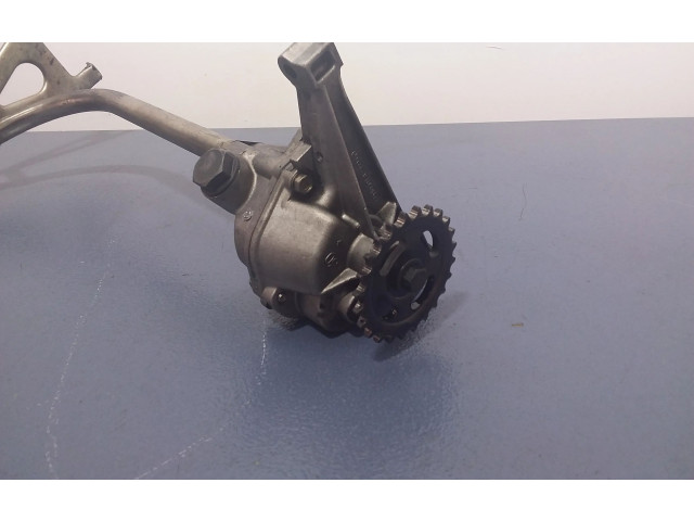 Масляный насос  K9KC6 807209071R, 128001471B  Dacia Lodgy 