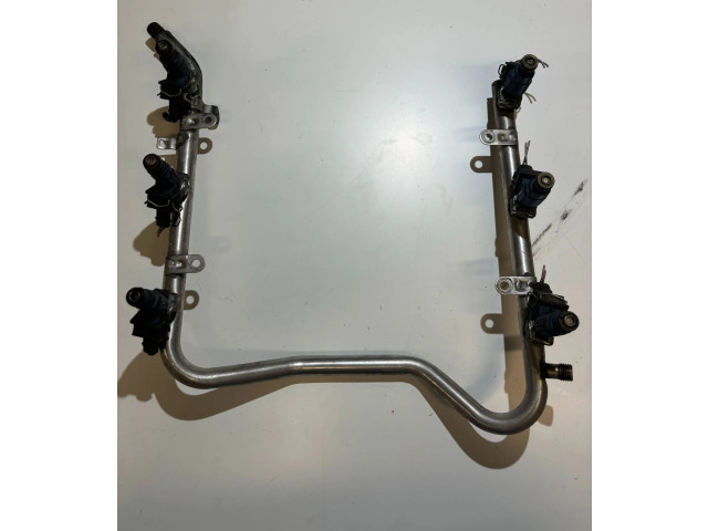 Vstřikovací lišta a1120700595   Mercedes-Benz ML W163     