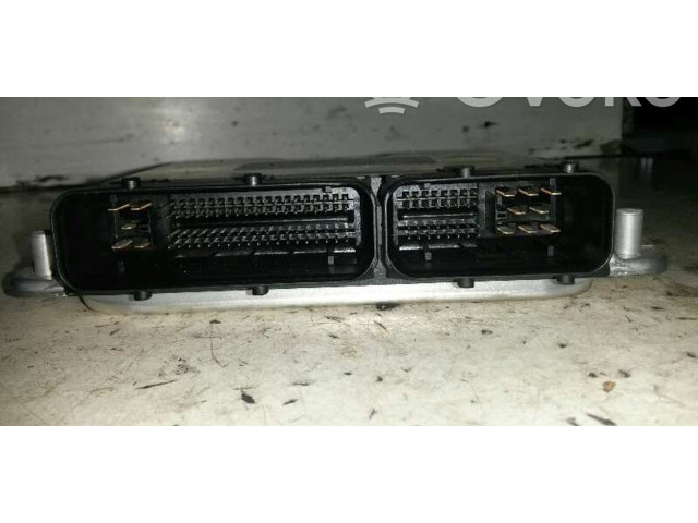 Řídící jednotka 038906019DS, 0281010543   Volkswagen Passat Alltrack 2001
