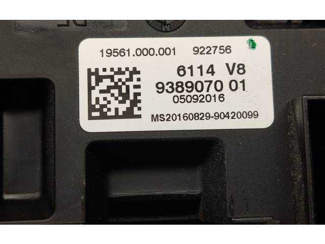 Блок предохранителей 9389070, 938907001   BMW 3 F30 F35 F31    