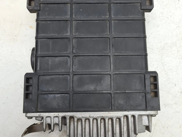 Блок управления двигателя 0065450032, KE0012   Mercedes-Benz 190 W201