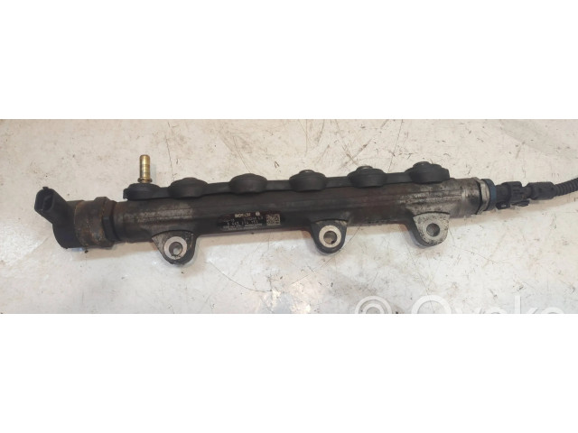 Топливная рампа 8200661279, H8200426550   Opel Vivaro 2.0 