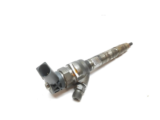 Vstřikovač 0445110570, 8514148   BMW 2 F45  pro naftový motor 2.0  