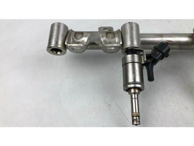 Vstřikovač 7592426   BMW 1 F20 F21  pro benzínový motor 1.6  