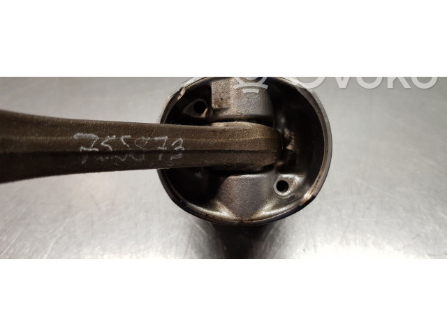 Píst 04L107065AM001, 03L105401A   Skoda Octavia Mk3 (5E)    DDY 