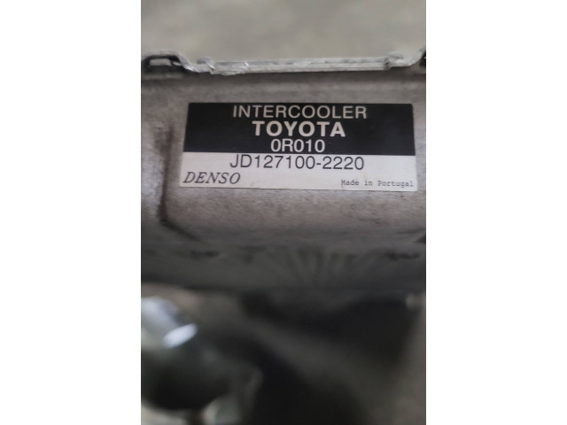 Интеркулер  JD1271002220, 0R010   Toyota Avensis T250 