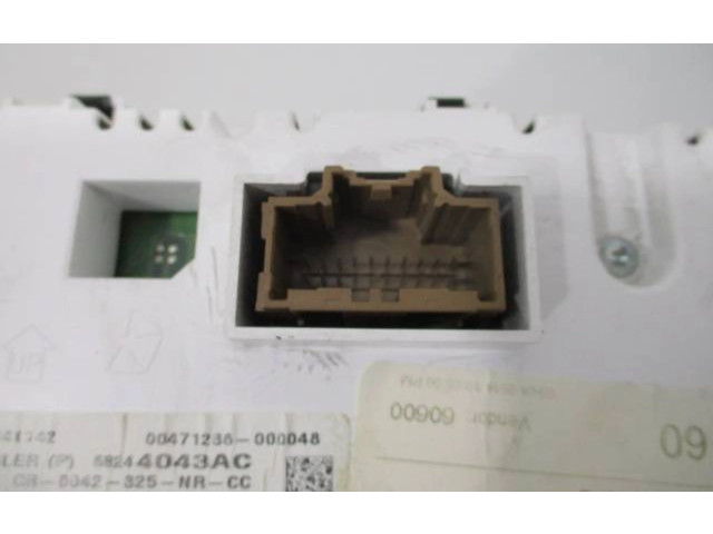 Панель приборов 68244043AC   Jeep Grand Cherokee       