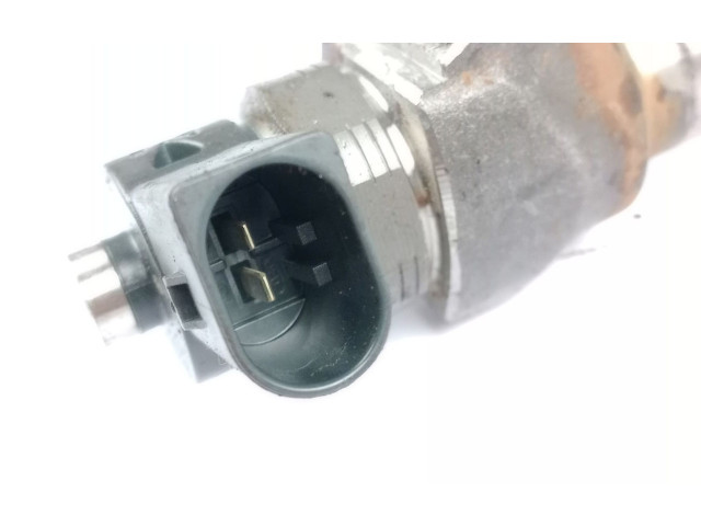 Vstřikovač 0445110473, 04L130277AD   Volkswagen Touran III    DGDA 