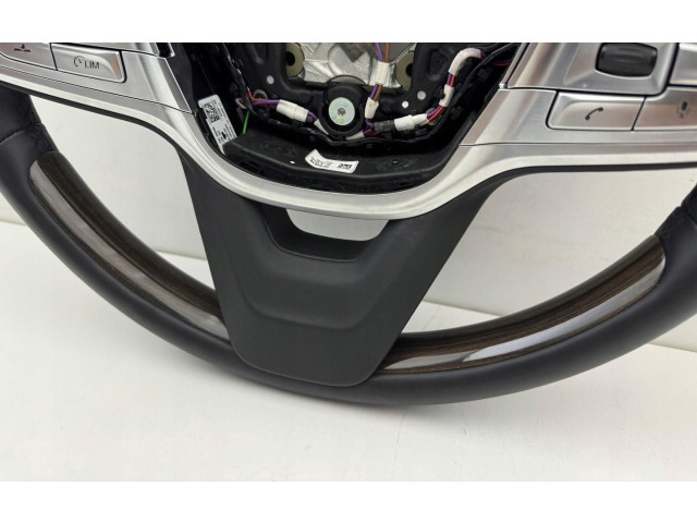 Volant BMW 7 G11 G12 2020 735889  