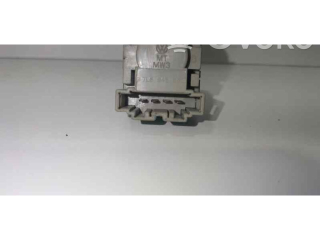 Интеркулер  7L6945511, 81491   Volkswagen Touareg I 