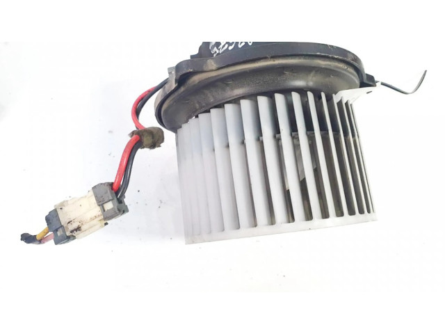Вентилятор печки    f00s33f023   Hyundai i30