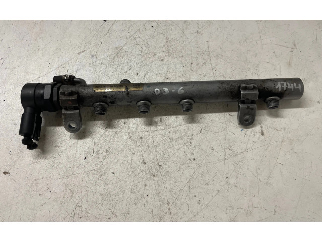Vstřikovací lišta A6420700495, A6110780449   Mercedes-Benz ML W164    OM 642.940 