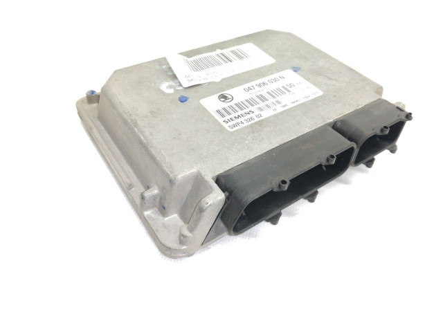 Блок управления двигателя 047906030N   Skoda Felicia I