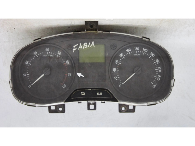 Přístrojová deska  Skoda Fabia Mk2 (5J) 2011 5j0920800e  
