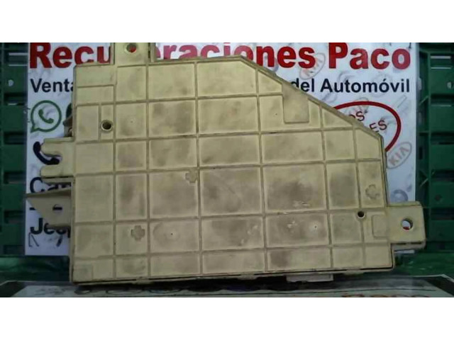  Pojistková skříňka 56007573, 16238AC   Jeep Cherokee 1988