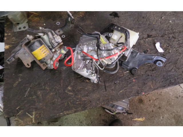 Jednotka ABS 4727047150   Toyota Prius (XW20) 2005