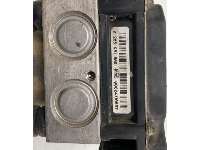 Jednotka ABS 4454002370, 0265251635   Toyota Corolla E140 E150 2012
