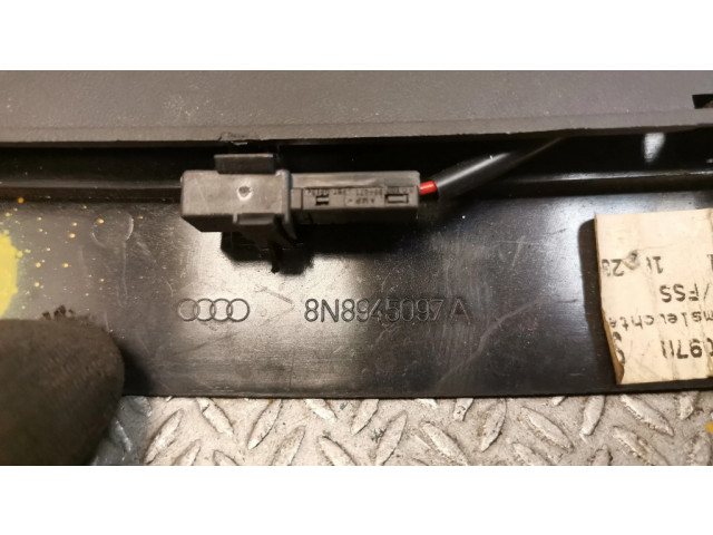 Дополнительный стоп сигнал Audi TT Mk1 8N8945097A 