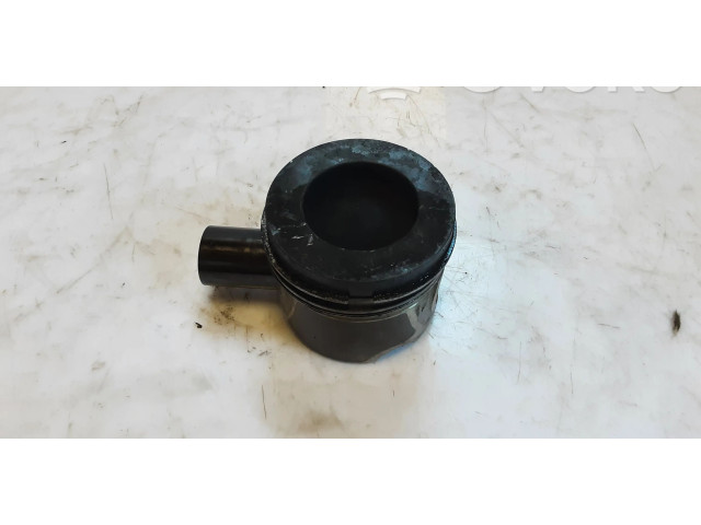 Píst 8372T, 8R2   Audi A6 S6 C7 4G     