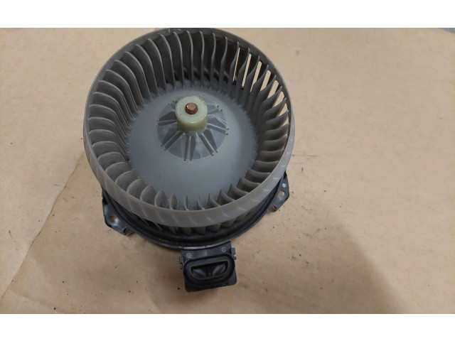 Вентилятор печки    AV2727000311, 12V11G15   Suzuki Swift