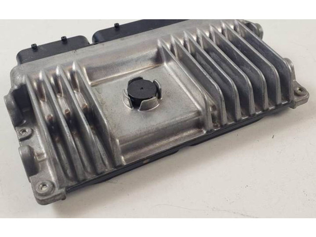 Řídící jednotka MB2756004301, 8966105M80   Toyota Avensis T270 2015