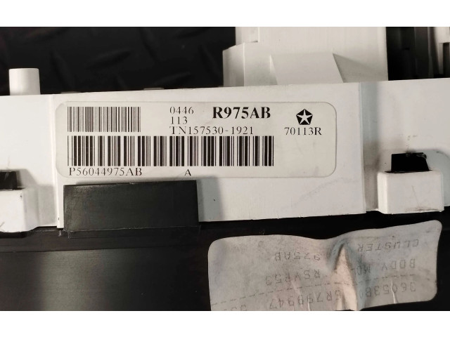 Панель приборов P56044975AB, R975AB   Chrysler Town & Country IV       