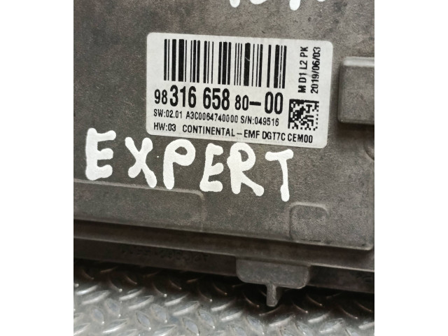 Дисплей    9831665880   Peugeot Expert