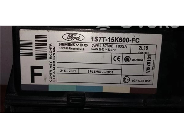 Zpětné zrcátko  Ford Focus 1998  1s7t15k600fc  