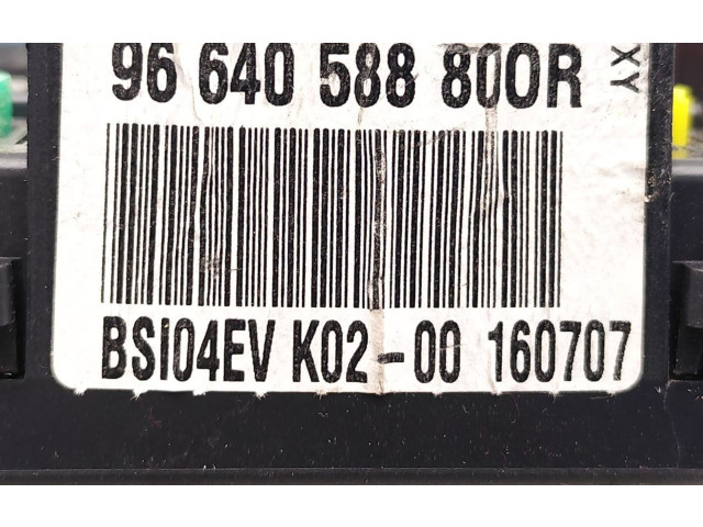   Pojistková skříňka 96640588800R   Peugeot 407 2007