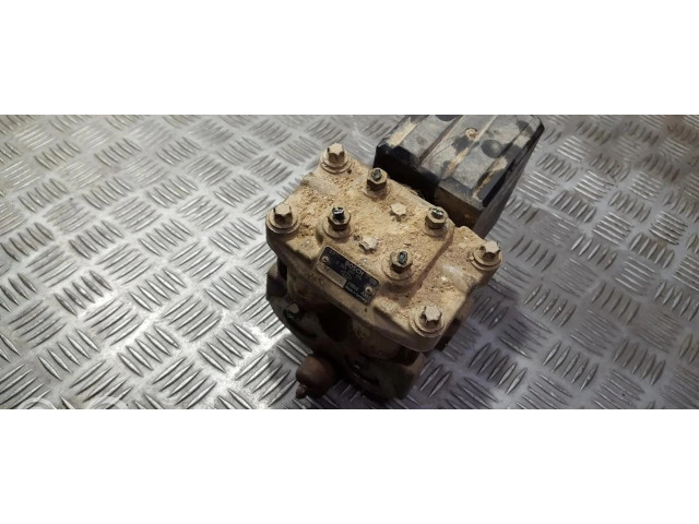 Блок АБС 0265201074   Renault  Trafic I  1980-2002 года