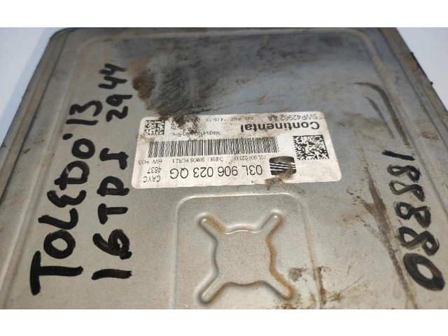 Řídící jednotka 03L906023Q6   Seat Toledo IV (NH) 2014