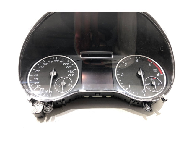 Přístrojová deska  Mercedes-Benz A W176 2013 A1769009300  