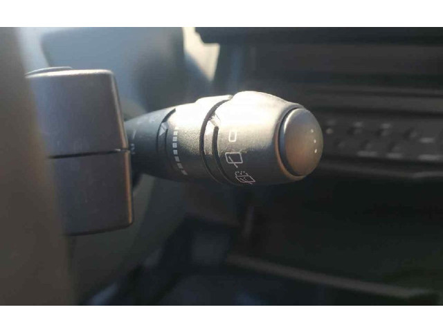 Ручка стеклоочистителей 7701061757   Renault Espace IV