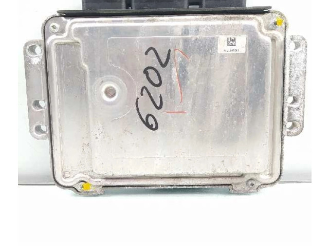 Řídící jednotka 6M6112A650BB, 0281012530   Mazda 3 I 2007